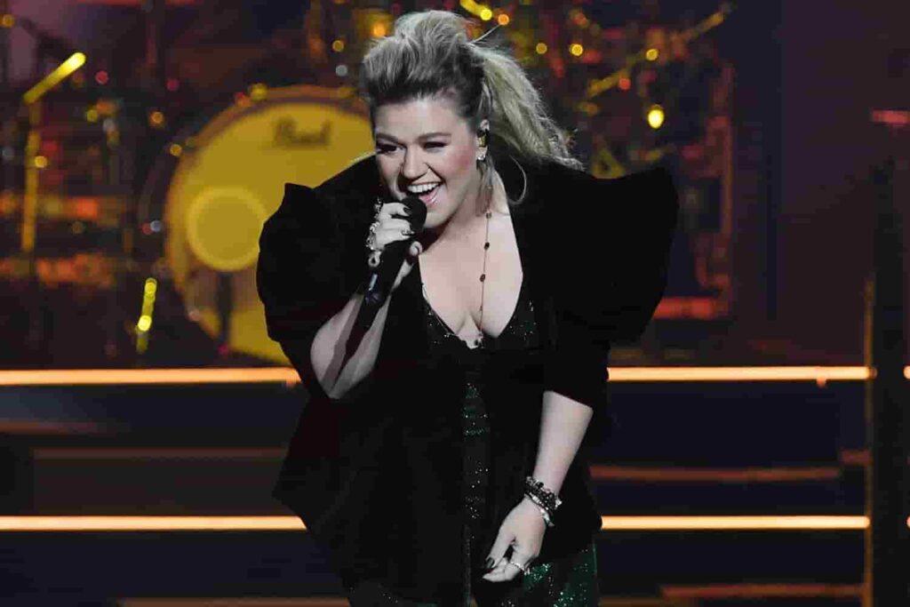 kelly-clarkson-vegas